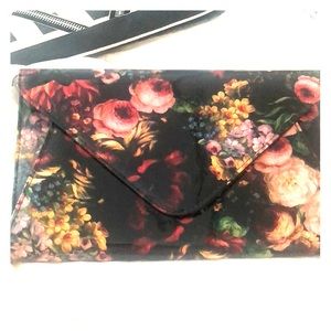 Large baroque envelope clutch
